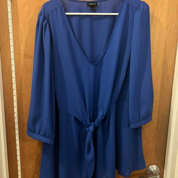 Torrid Deep Blue V-Neck Blouse - Picture 1 of 5